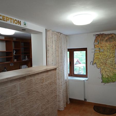 Perla Argesului, Ciubar, Piscina, Lift, Gratar, Cabana, Pensiuni, Hotel Cazare Transfagarasan Curtea De Arges Albestii de Arges Exterior photo